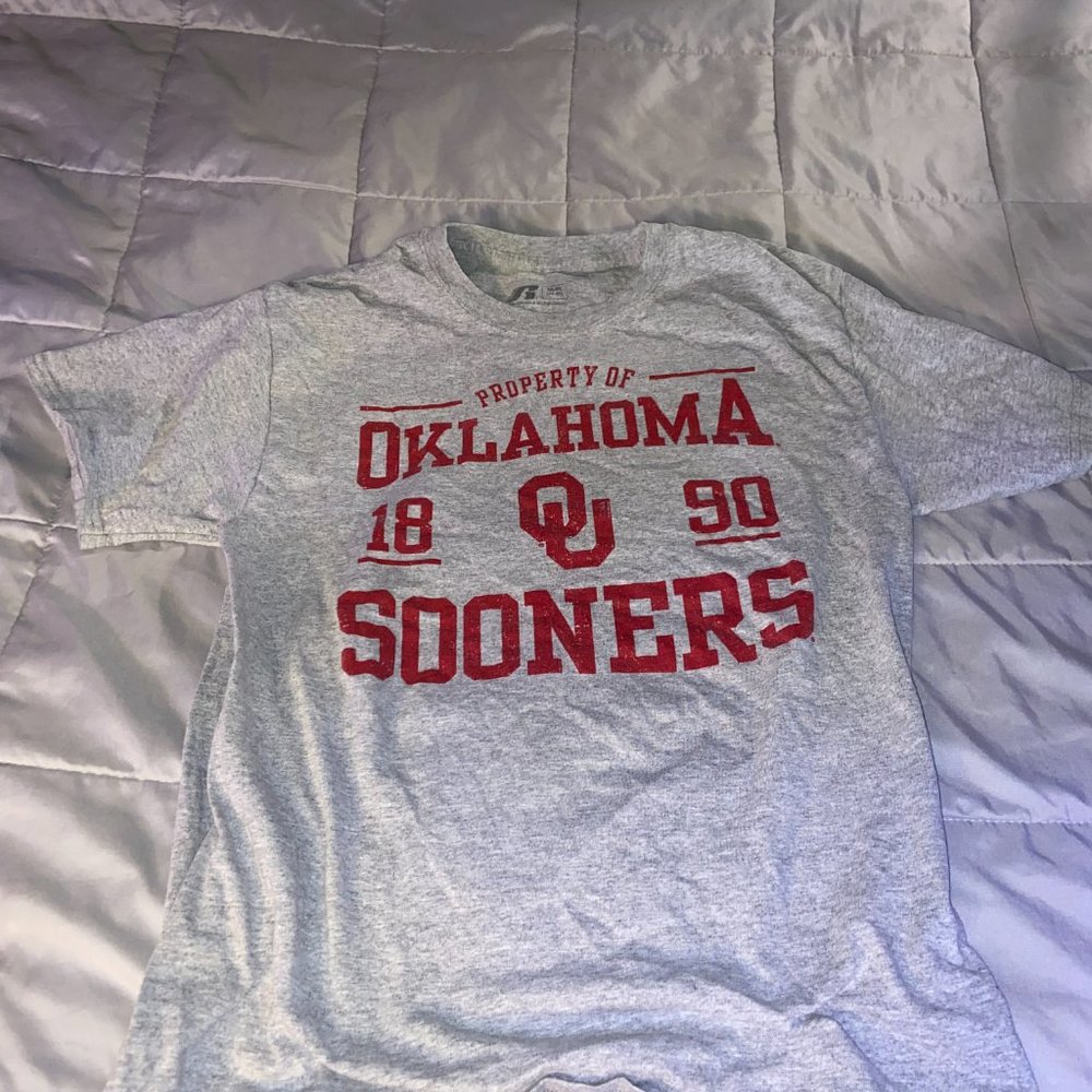 Mens University of Oklahoma tee